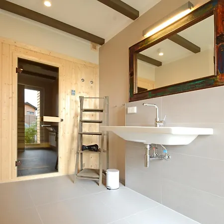 Typ C2 - Makena * Pelzerhaken